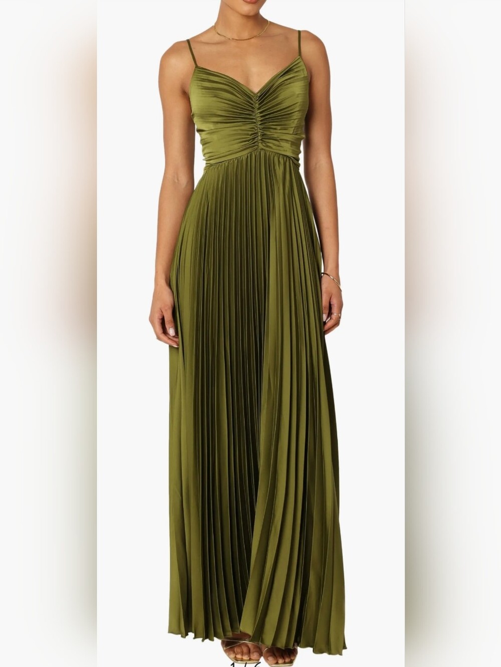 Petal & Pup FIRE! NWT! Naira Pleated Maxi Dress in Palm Green. Sz 6. R2S!